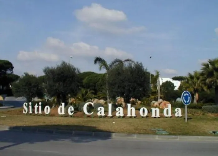 Lovely Two Bedroom Apartment Calahonda - 475 Meter From The Beach