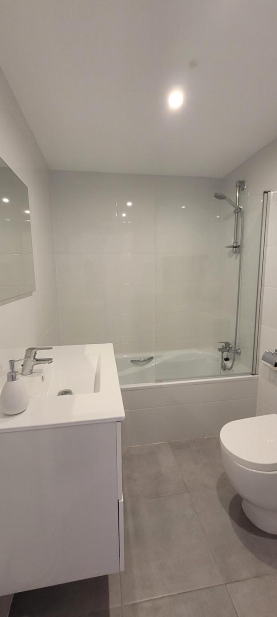 Lovely Two Bedroom Calahonda - 475 Meter From The *