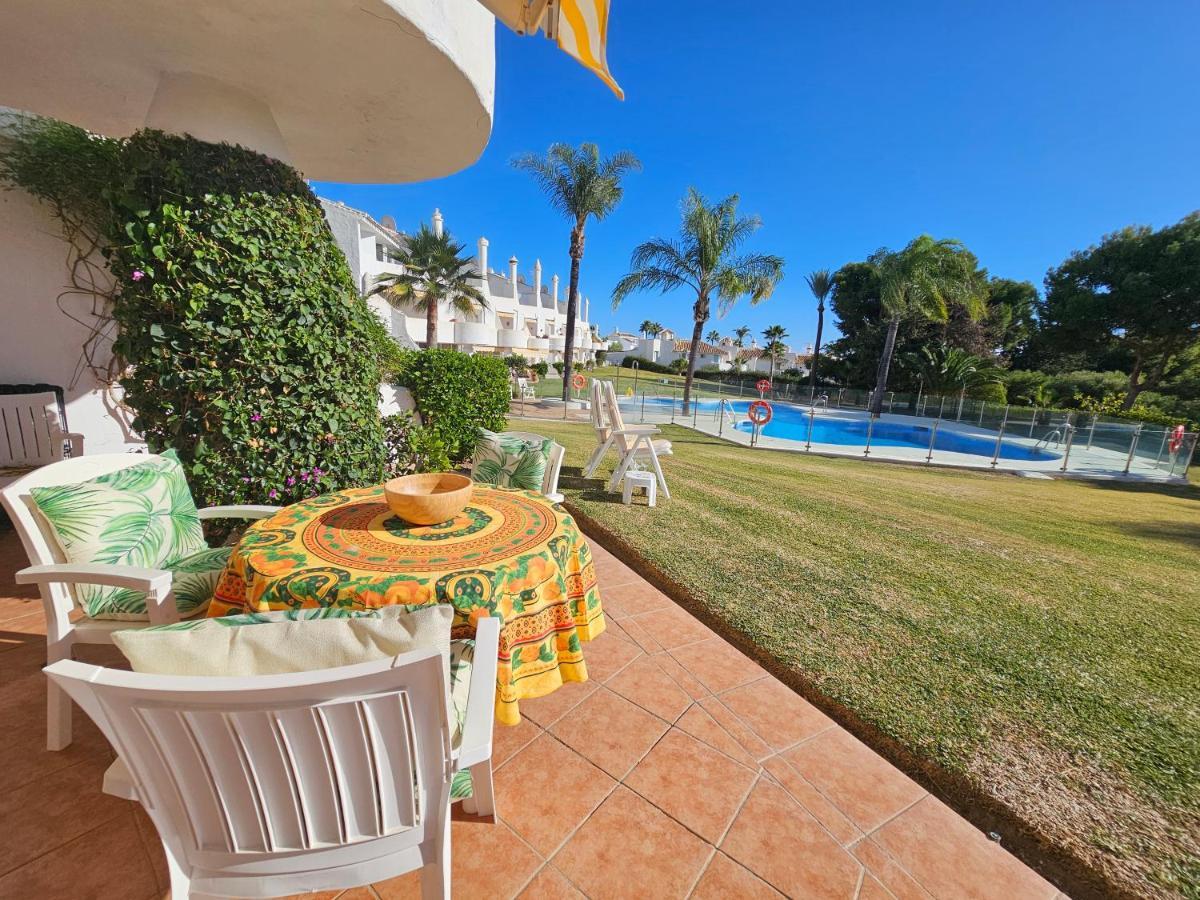 Lovely Two Bedroom Calahonda - 475 Meter From The Apartment